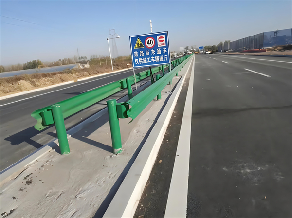 菏泽公路护栏守护安全横跨多个行业的应用